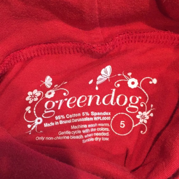 Red and white turtleneck set. - Picture 3 of 4